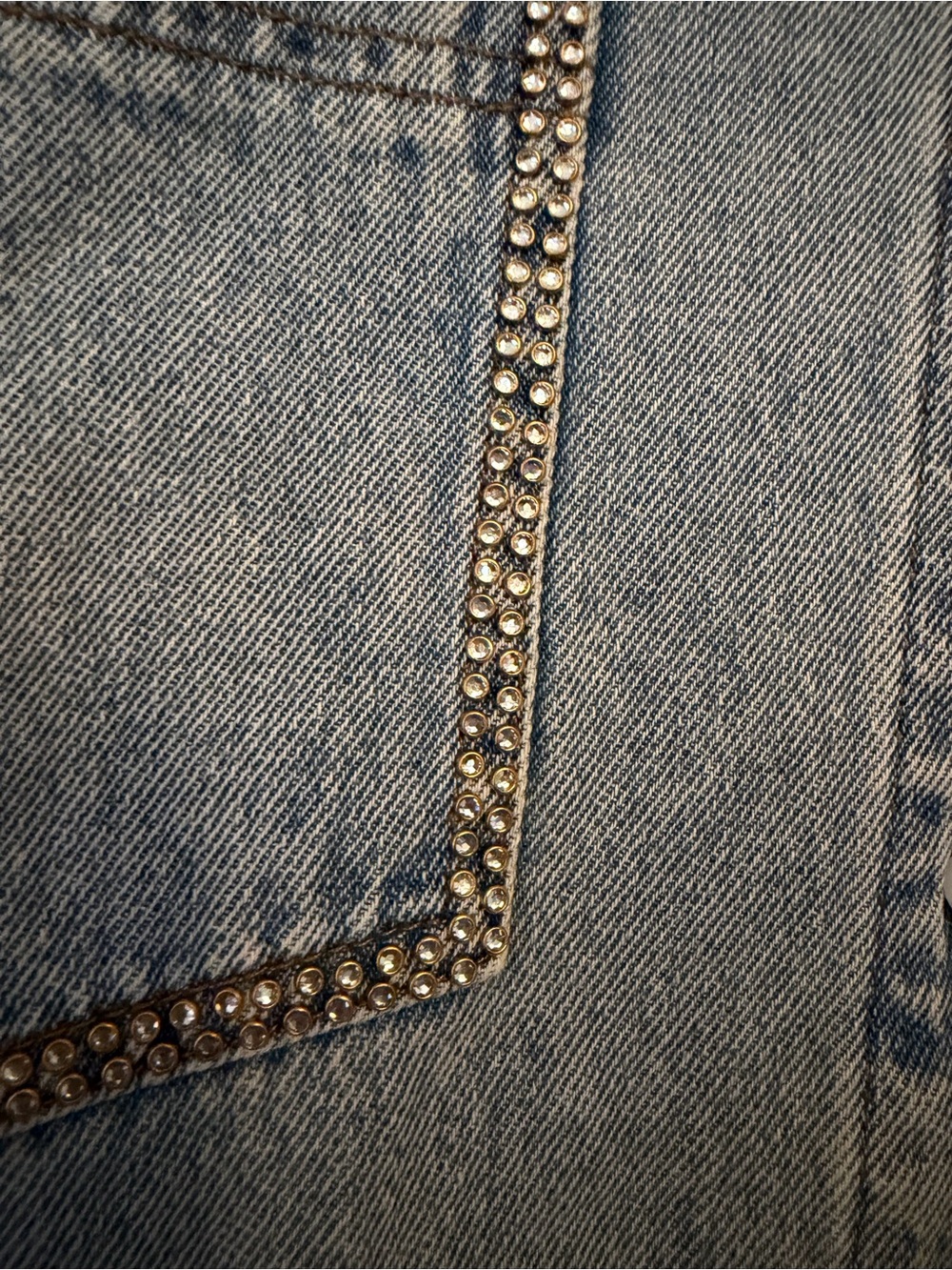 SANDRO
rhinestone-embellished cropped shirt Sz L - Picture 7 of 11